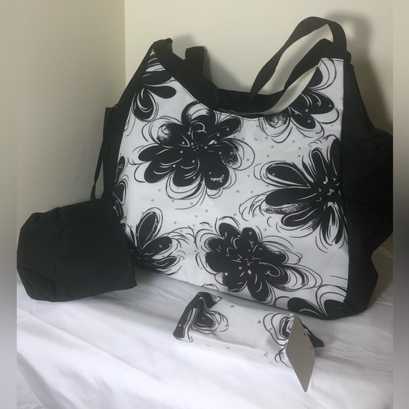 Handbags - Black & White Floral Tote Bag for Women - Stylish Everyday Shoulder Bag NWOT